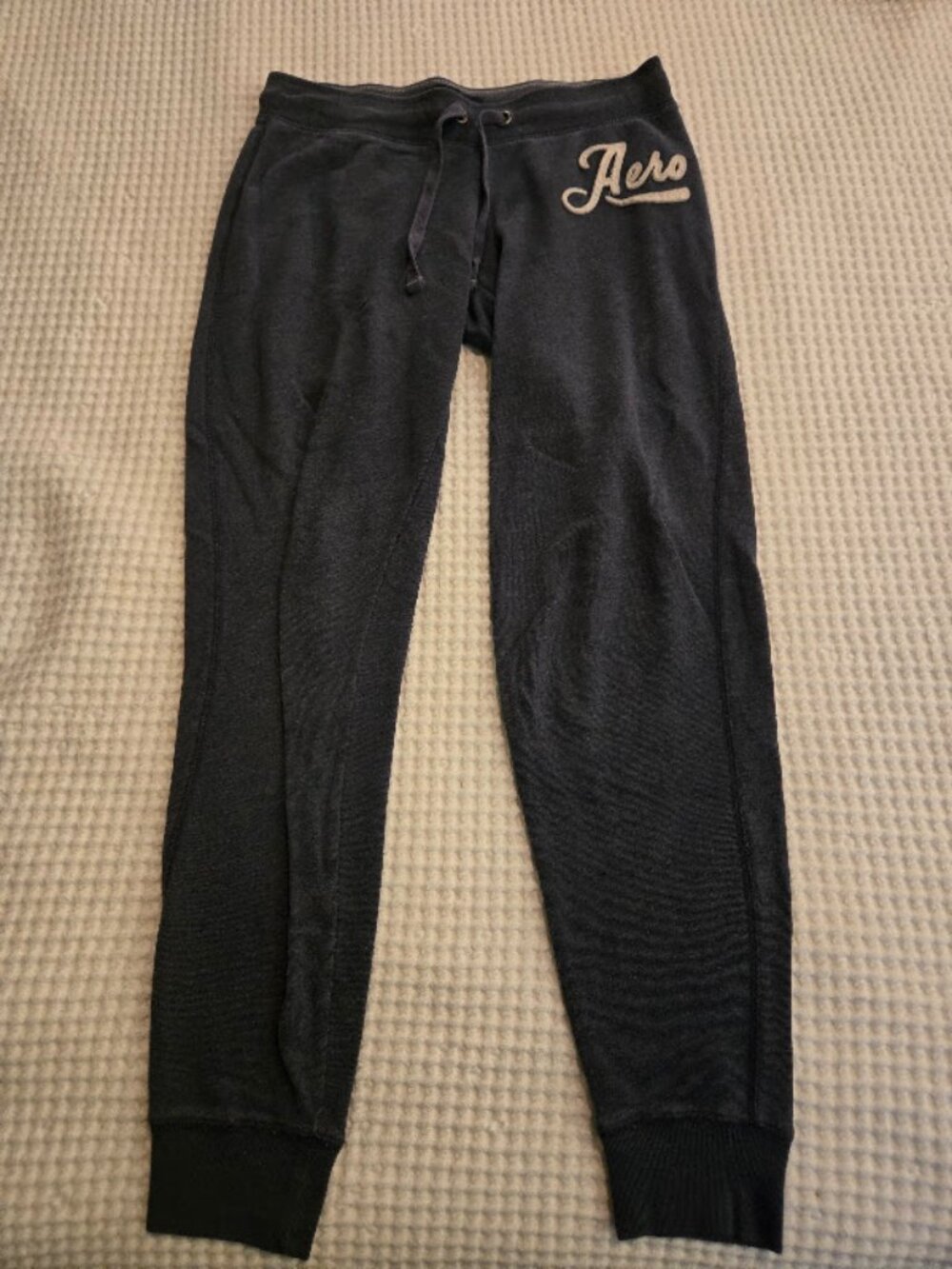 Aeropostale Women's Charcoal Aero Logo Fleece Jogger Sweatpants S